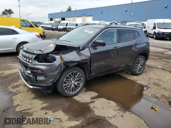 2022 Jeep Compass (RED) Edition with VIN 3C4NJDCB0NT194899, listed as a Copart auction lot 64022825 with 26,556 mi miles and Salvage title. Bid and sale history available at DreamBid. Image 1.