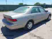 1997 Toyota Camry LE z VIN 4T1BG22K4VU063869, wystawiony jako IAAI lot #42274011 z przebiegiem Nie podano mil oraz . Historia ofert i sprzedaży dostępna na DreamBid. Obrazek 4.