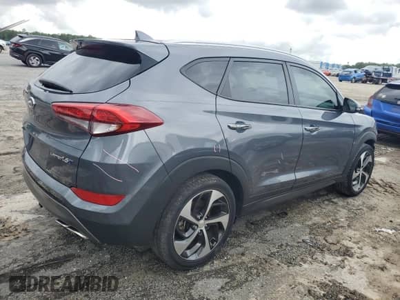 2016 Hyundai Tucson Sport z VIN KM8J33A21GU151862, wystawiony jako Copart lot #69644334 z przebiegiem 57 198 mil mil oraz Szkoda całkowita • Salvage title. Historia ofert i sprzedaży dostępna na DreamBid. Obrazek 3.