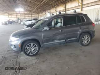 2013 Volkswagen Tiguan S с VIN WVGAV7AX4DW536457, выставлен на аукционе Copart как лот 90461285 с пробегом 148 827 миль миль и Чистый • Clean title. История ставок и продаж доступна на DreamBid. Изображение 1.