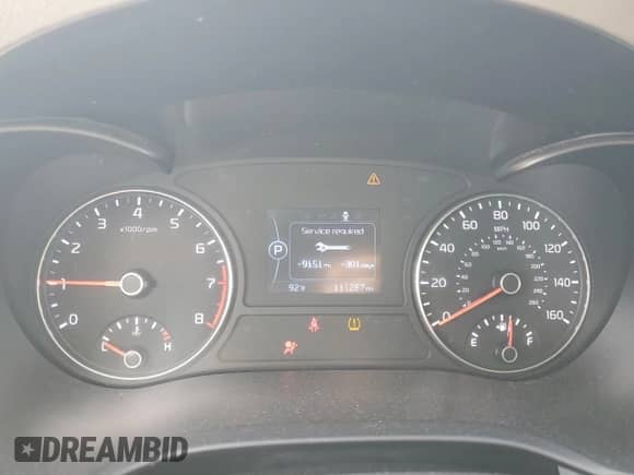 2016 Kia Optima EX z VIN 5XXGU4L38GG029870, wystawiony jako Copart lot #81708885 z przebiegiem 111 287 mil mil oraz Szkoda całkowita • Salvage title. Historia ofert i sprzedaży dostępna na DreamBid. Obrazek 9.