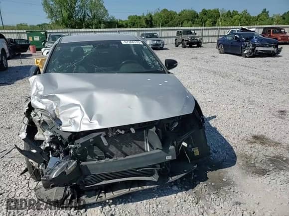 2020 Hyundai Elantra N Line z VIN KMHH55LC0LU132885, wystawiony jako Copart lot #67368175 z przebiegiem 87 401 mil mil oraz Szkoda całkowita • Salvage title. Historia ofert i sprzedaży dostępna na DreamBid. Obrazek 13.