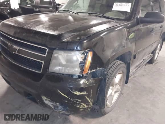 2007 Chevrolet Tahoe LTZ с VIN 1GNFK13007J219932, выставлен на аукционе IAAI как лот 41283023 с пробегом 188 451 миль миль и . История ставок и продаж доступна на DreamBid. Изображение 6.