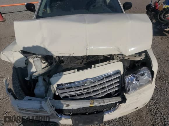 2006 Chrysler 300 with VIN 2C3KA43R26H309775, listed as a Copart auction lot 69139595 with 121,645 mi miles and Salvage title. Bid and sale history available at DreamBid. Image 11.