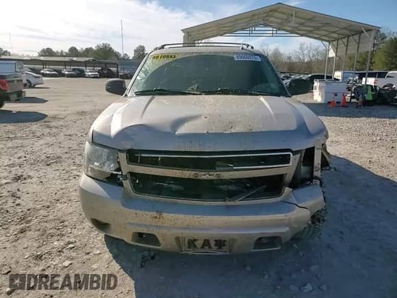 2008 Chevrolet Avalanche 1LT with VIN 3GNEC12J28G225978, listed as a Copart auction lot 89060975 with 237,658 mi miles and Salvage title. Bid and sale history available at DreamBid. Image 10.