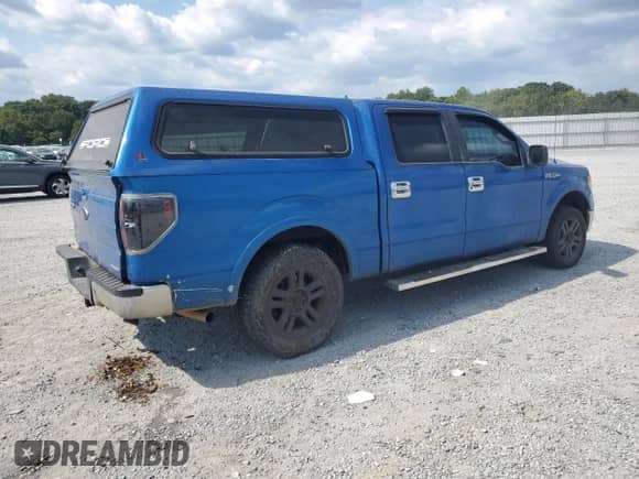 2012 Ford F-150 XLT с VIN 1FTFW1CF5CKD45953, выставлен на аукционе Copart как лот 80826055 с пробегом 377 259 миль миль и Списание • Salvage title. История ставок и продаж доступна на DreamBid. Изображение 3.