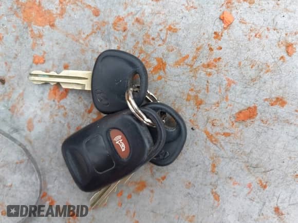 2010 Hyundai Accent GS с VIN KMHCM3AC7AU172558, выставлен на аукционе IAAI как лот 43591659 с пробегом 123 621 миль миль и . История ставок и продаж доступна на DreamBid. Изображение 11.