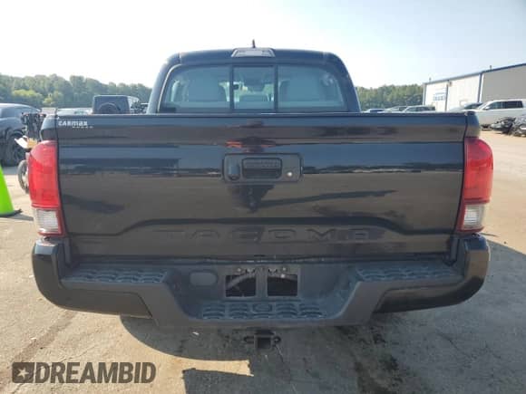 2018 Toyota Tacoma SR с VIN 5TFAX5GN9JX116031, выставлен на аукционе Copart как лот 68101495 с пробегом 113 287 миль миль и Списание • Salvage title. История ставок и продаж доступна на DreamBid. Изображение 6.