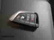 2022 BMW M3 Competition z VIN WBS33AY04NFN11206, wystawiony jako IAAI lot #41286638 z przebiegiem 6 086 mil mil oraz . Historia ofert i sprzedaży dostępna na DreamBid. Obrazek 11.