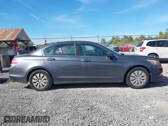 2011 Honda Accord LX с VIN 1HGCP2F30BA115668, выставлен на аукционе IAAI как лот 43345710 с пробегом 141 952 миль миль и . История ставок и продаж доступна на DreamBid. Изображение 13.