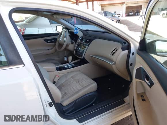 2016 Nissan Altima SR с VIN 1N4AL3AP9GN325824, выставлен на аукционе IAAI как лот 42904753 с пробегом 147 603 миль миль и . История ставок и продаж доступна на DreamBid. Изображение 5.