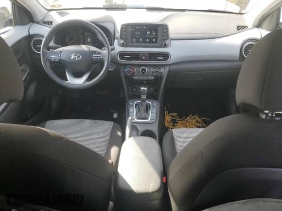 2021 Hyundai Kona SEL with VIN KM8K2CAA3MU717563, listed as a Copart auction lot 43237525 with 59,010 mi miles and Salvage title. Bid and sale history available at DreamBid. Image 8.