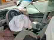 2019 Jeep Compass Altitude z VIN 3C4NJCBB6KT743058, wystawiony jako Copart lot #65037395 z przebiegiem Nie podano mil oraz Szkoda całkowita • Salvage title. Historia ofert i sprzedaży dostępna na DreamBid. Obrazek 7.