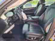 2020 BMW 5 Series 530i xDrive z VIN WBAJR7C09LCD20824, wystawiony jako Copart lot #70408105 z przebiegiem Nie podano mil oraz Szkoda całkowita • Salvage title. Historia ofert i sprzedaży dostępna na DreamBid. Obrazek 7.