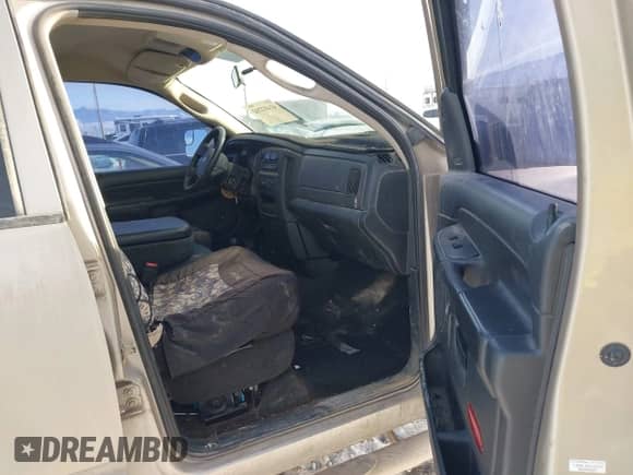 2004 Dodge 2500 SLT with VIN 1D7KU28D54J141331, listed as a IAAI auction lot 41402202 with 166,016 mi miles and . Bid and sale history available at DreamBid. Image 5.