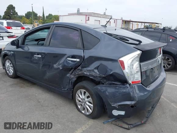 2012 Toyota Prius with VIN JTDKN3DP4C3013923, listed as a IAAI auction lot 42805161 with 266,153 mi miles and . Bid and sale history available at DreamBid. Image 3.