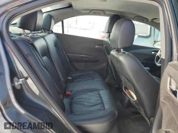 2013 Chevrolet Sonic LTZ с VIN 1G1JE5SH6D4114209, выставлен на аукционе Copart как лот 44854675 с пробегом 130 385 миль миль и Чистый • Clean title. История ставок и продаж доступна на DreamBid. Изображение 10.