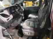 2017 Toyota Sienna XLE z VIN 5TDDZ3DC2HS163447, wystawiony jako Copart lot #84258065 z przebiegiem 96 803 mil mil oraz Szkoda całkowita • Salvage title. Historia ofert i sprzedaży dostępna na DreamBid. Obrazek 7.