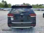 2018 Kia Sorento SX z VIN 5XYPKDA51JG419982, wystawiony jako Copart lot #69112165 z przebiegiem 133 773 mil mil oraz Szkoda całkowita • Salvage title. Historia ofert i sprzedaży dostępna na DreamBid. Obrazek 6.