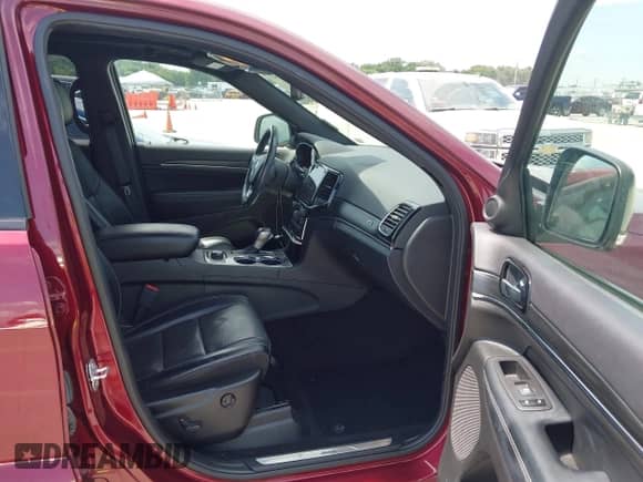 2021 Jeep Grand Cherokee 80th Anniversary z VIN 1C4RJFBG9MC652993, wystawiony jako IAAI lot #42582621 z przebiegiem 65 873 mil mil oraz . Historia ofert i sprzedaży dostępna na DreamBid. Obrazek 5.