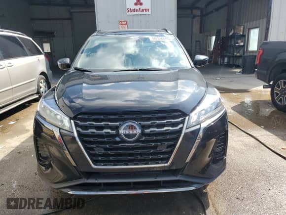 2024 Nissan Kicks SR with VIN 3N1CP5DV4RL542393, listed as a Copart auction lot 66924895 with 5,120 mi miles and Salvage title. Bid and sale history available at DreamBid. Image 5.