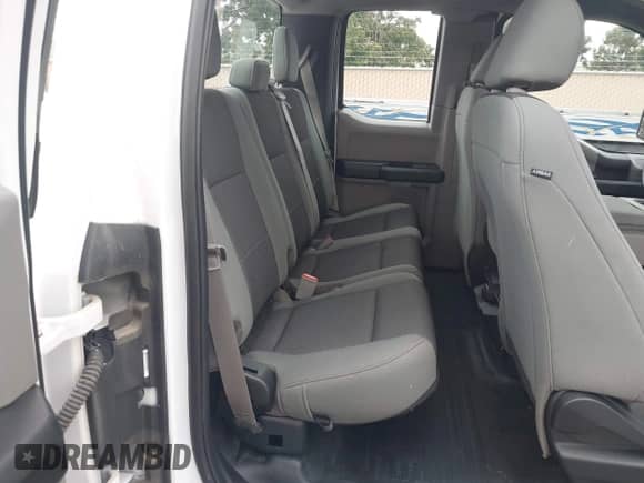 2019 Ford F-150 XLT with VIN 1FTEX1CB3KKD27858, listed as a IAAI auction lot 43451123 with 183,462 mi miles and . Bid and sale history available at DreamBid. Image 8.