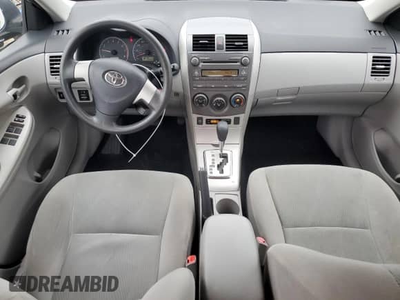 2011 Toyota Corolla S с VIN 2T1BU4EE0BC700120, выставлен на аукционе Copart как лот 84725975 с пробегом 134 559 миль миль и Списание • Salvage title. История ставок и продаж доступна на DreamBid. Изображение 8.