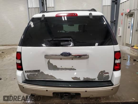 2006 Ford Explorer Eddie Bauer с VIN 1FMEU748X6ZA02003, выставлен на аукционе Copart как лот 70548985 с пробегом 161 066 миль миль и Чистый • Clean title. История ставок и продаж доступна на DreamBid. Изображение 6.