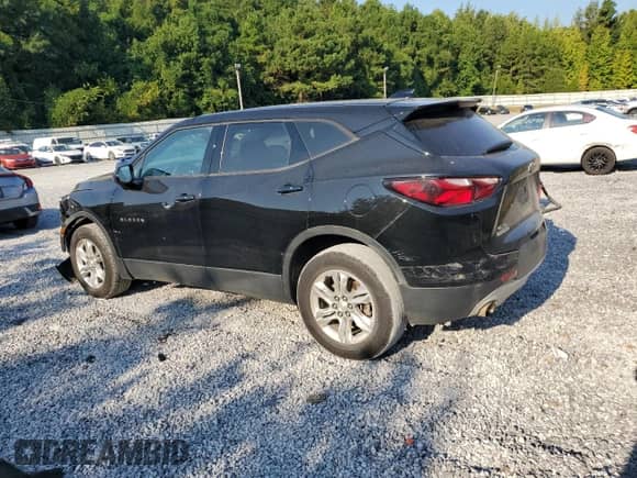 2021 Chevrolet Blazer LT z VIN 3GNKBBRA0MS529674, wystawiony jako Copart lot #69258085 z przebiegiem 138 820 mil mil oraz Szkoda całkowita • Salvage title. Historia ofert i sprzedaży dostępna na DreamBid. Obrazek 2.