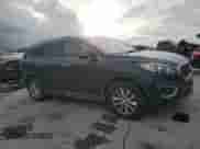 2018 Kia Sorento LX z VIN 5XYPG4A33JG365035, wystawiony jako Copart lot #79032064 z przebiegiem 202 919 mil mil oraz Szkoda całkowita • Salvage title. Historia ofert i sprzedaży dostępna na DreamBid. Obrazek 4.