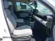 2025 Honda Pilot Touring с VIN 5FNYG2H76SB030457, выставлен на аукционе IAAI как лот 42471743 с пробегом 3 132 миль миль и . История ставок и продаж доступна на DreamBid. Изображение 5.