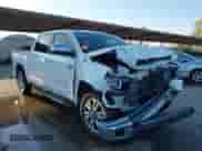 2019 Toyota Tundra SR5 с VIN 5TFAY5F11KX857951, выставлен на аукционе IAAI как лот 41149534 с пробегом 48 955 миль миль и . История ставок и продаж доступна на DreamBid. Изображение 1.