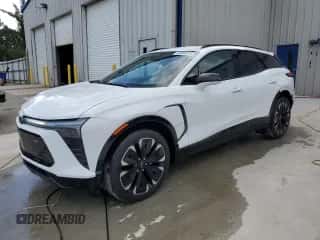 2024 Chevrolet Blazer EV RWD RS z VIN 3GNKDHRKXRS257616, wystawiony jako Copart lot #65458725 z przebiegiem 10 983 mil mil oraz Szkoda całkowita • Salvage title. Historia ofert i sprzedaży dostępna na DreamBid. Obrazek 1.