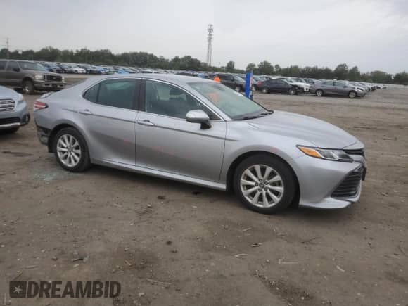 2019 Toyota Camry SE z VIN 4T1B11HK1KU853497, wystawiony jako Copart lot #82010015 z przebiegiem 101 804 mil mil oraz Szkoda całkowita • Salvage title. Historia ofert i sprzedaży dostępna na DreamBid. Obrazek 4.