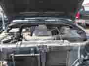 2018 Nissan Frontier SV z VIN 1N6AD0EV3JN707270, wystawiony jako IAAI lot #42421384 z przebiegiem 136 291 mil mil oraz . Historia ofert i sprzedaży dostępna na DreamBid. Obrazek 10.