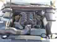 2013 Hyundai Genesis R-Spec z VIN KMHGC4DH0DU244349, wystawiony jako IAAI lot #41508229 z przebiegiem 231 929 mil mil oraz . Historia ofert i sprzedaży dostępna na DreamBid. Obrazek 10.