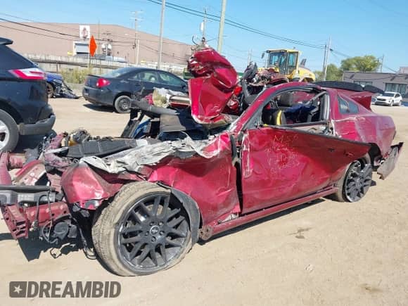 2014 Ford Mustang Premium с VIN 1ZVBP8AM2E5212281, выставлен на аукционе IAAI как лот 43234765 с пробегом Не указан миль и . История ставок и продаж доступна на DreamBid. Изображение 2.