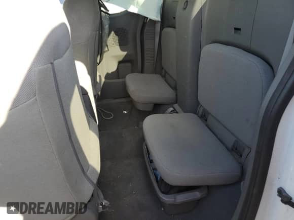 2018 Nissan Frontier S z VIN 1N6BD0CT7JN769700, wystawiony jako Copart lot #80559385 z przebiegiem Nie podano mil oraz Czysty tytuł • Clean title. Historia ofert i sprzedaży dostępna na DreamBid. Obrazek 10.