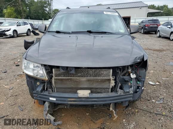 2015 Dodge Journey SXT with VIN 3C4PDDBG4FT526096, listed as a Copart auction lot 82119665 with 119,939 mi miles and Salvage title. Bid and sale history available at DreamBid. Image 5.