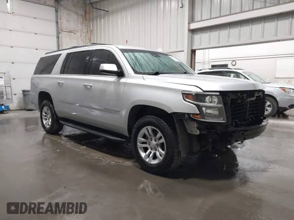 2018 Chevrolet Suburban LT z VIN 1GNSKHKC7JR109584, wystawiony jako IAAI lot #42769087 z przebiegiem 117 513 mil mil oraz . Historia ofert i sprzedaży dostępna na DreamBid. Obrazek 1.