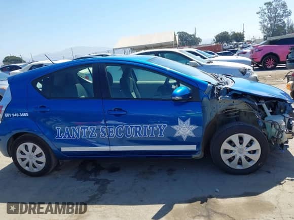 2014 Toyota Prius One with VIN JTDKDTB39E1060978, listed as a IAAI auction lot 42883241 with 217,398 mi miles and . Bid and sale history available at DreamBid. Image 14.