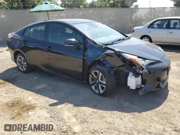 2016 Toyota Prius Four z VIN JTDKARFU8G3019988, wystawiony jako Copart lot #71322985 z przebiegiem 140 674 mil mil oraz Szkoda całkowita • Salvage title. Historia ofert i sprzedaży dostępna na DreamBid. Obrazek 4.