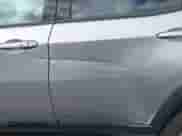 2018 Jeep Compass Trailhawk z VIN 3C4NJDDB7JT419375, wystawiony jako IAAI lot #43213951 z przebiegiem 60 692 mil mil oraz . Historia ofert i sprzedaży dostępna na DreamBid. Obrazek 17.
