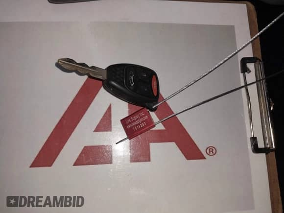 2006 Chrysler 300 C SRT-8 с VIN 2C3LA73W96H534951, выставлен на аукционе IAAI как лот 43338254 с пробегом 93 972 миль миль и . История ставок и продаж доступна на DreamBid. Изображение 11.