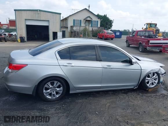 2012 Honda Accord LX Premium с VIN 1HGCP2F43CA179245, выставлен на аукционе IAAI как лот 42924518 с пробегом 108 740 миль миль и . История ставок и продаж доступна на DreamBid. Изображение 14.