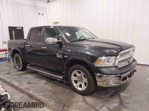 2015 Ram 1500 Laramie Longhorn с VIN 1C6RR7PT4FS637032, выставлен на аукционе IAAI как лот 43418379 с пробегом 134 247 миль миль и . История ставок и продаж доступна на DreamBid. Изображение 1.