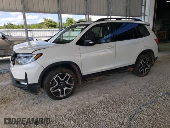 2022 Honda Passport Elite with VIN 5FNYF8H01NB015037, listed as a Copart auction lot 68884275 with 39,956 mi miles and Salvage title. Bid and sale history available at DreamBid. Image 1.