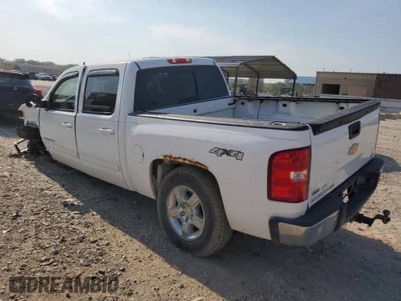 2010 Chevrolet Silverado 1500 LTZ with VIN 3GCRKTE37AG283211, listed as a Copart auction lot 68280355 with 183,231 mi miles and Salvage title. Bid and sale history available at DreamBid. Image 2.
