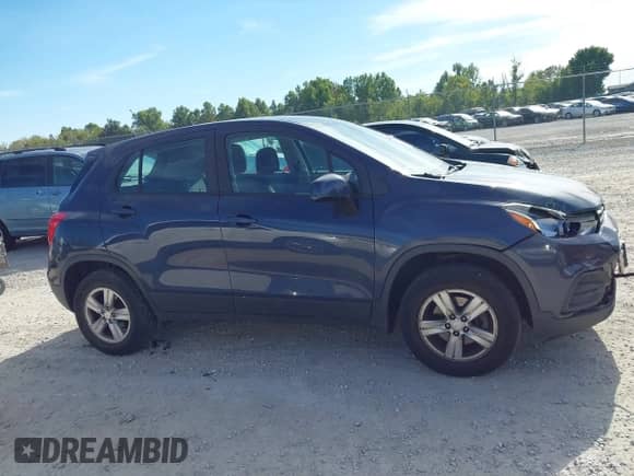 2018 Chevrolet Trax LS с VIN 3GNCJNSB2JL289805, выставлен на аукционе IAAI как лот 43337370 с пробегом 81 993 миль миль и . История ставок и продаж доступна на DreamBid. Изображение 13.