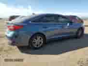 2017 Hyundai Sonata SE with VIN 5NPE24AF2HH555976, listed as a Copart auction lot 84467945 with 111,149 mi miles and Salvage title. Bid and sale history available at DreamBid. Image 3.